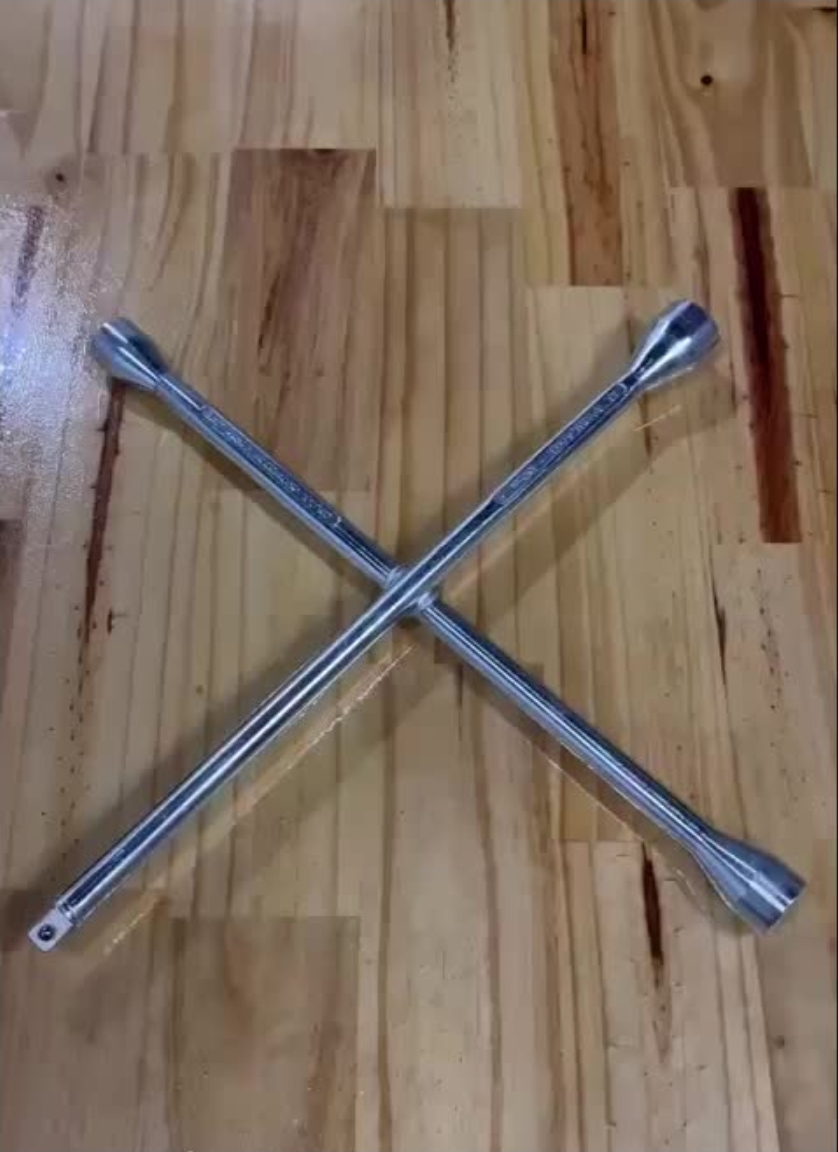 Llave cruz raselli con porta boca llaves